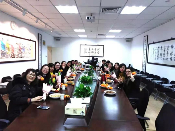 明升mansion88女神欢度第109个三八国际妇女节