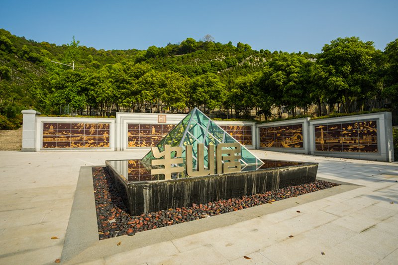 感受自然之美，，，，，明升mansion88集团的陵园妄想哲学